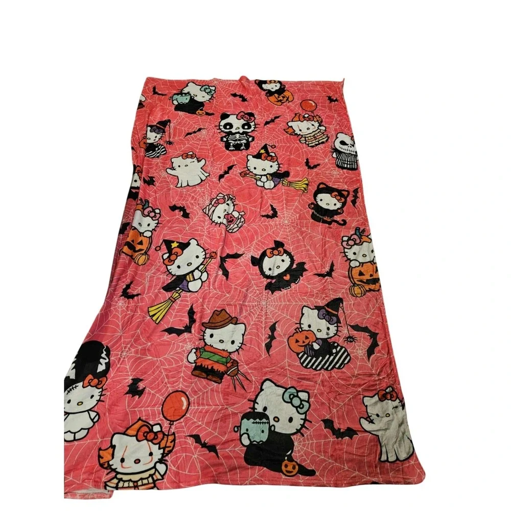 Hello Kitty Halloween Pink Blanket Throw Bat‎ Sanrio Spooky Cute 60x80 inches